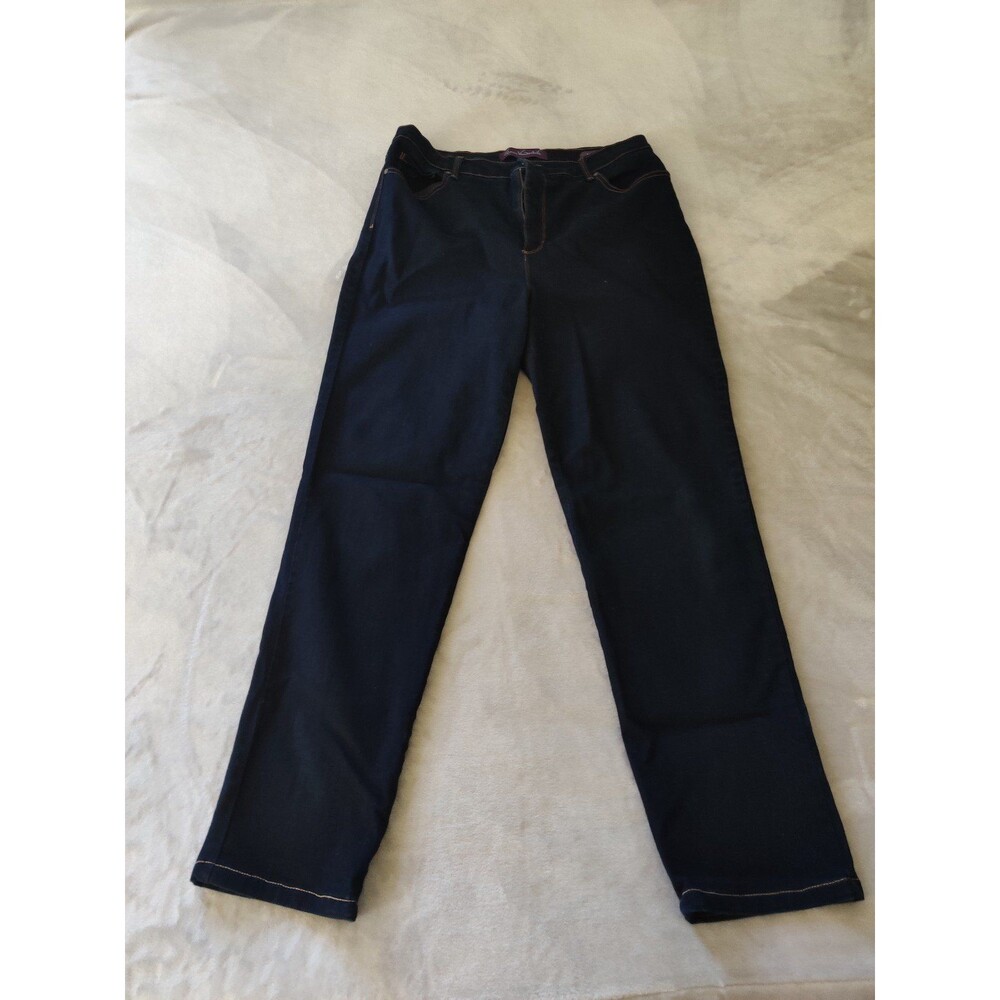Gloria Vanderbilt Jeans size 14